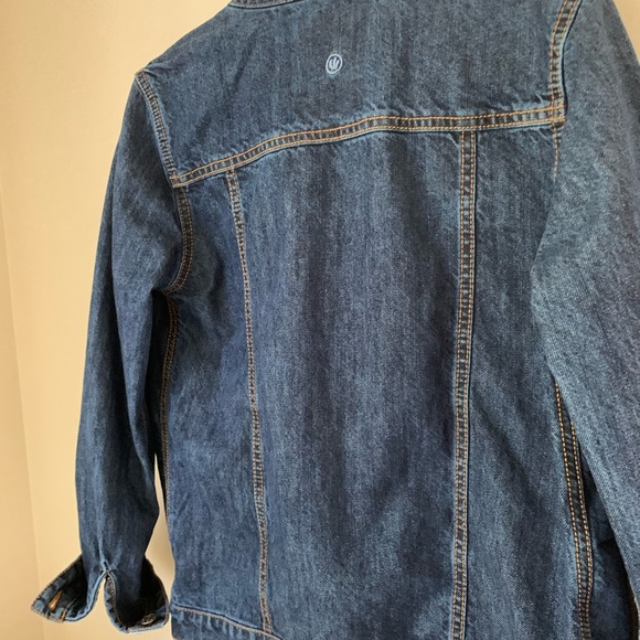 Jean Jacket - Picture 2 of 9